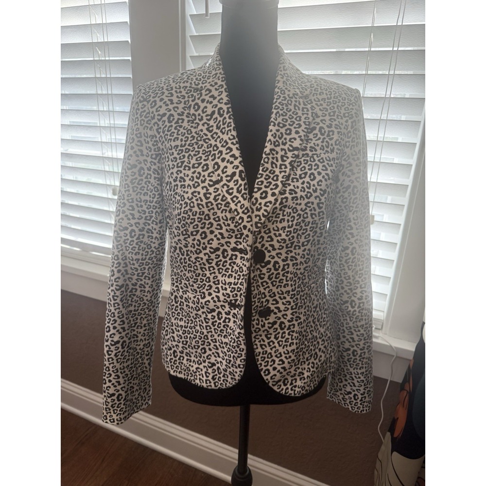 Calvin Klein Women's Leopard Print Poly Blend‎ 2 Button Long Sleeve Blazer Sz 4P